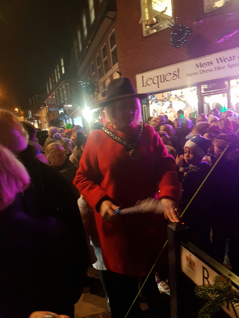 The Deputy Mayor of Elmbridge with Magic Wand to Switch On Weybridge Town Christmas Lights