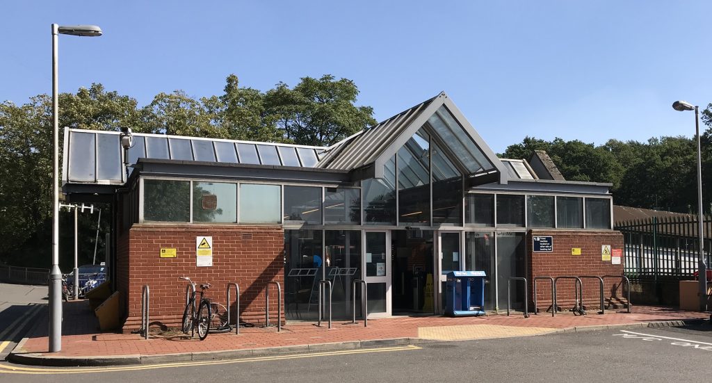Weybridge Train Station All About Weybridge Elmbridge Surrey