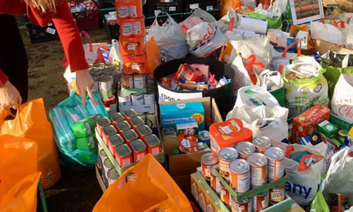 Donating Food for Walton and Hersham Foodbank