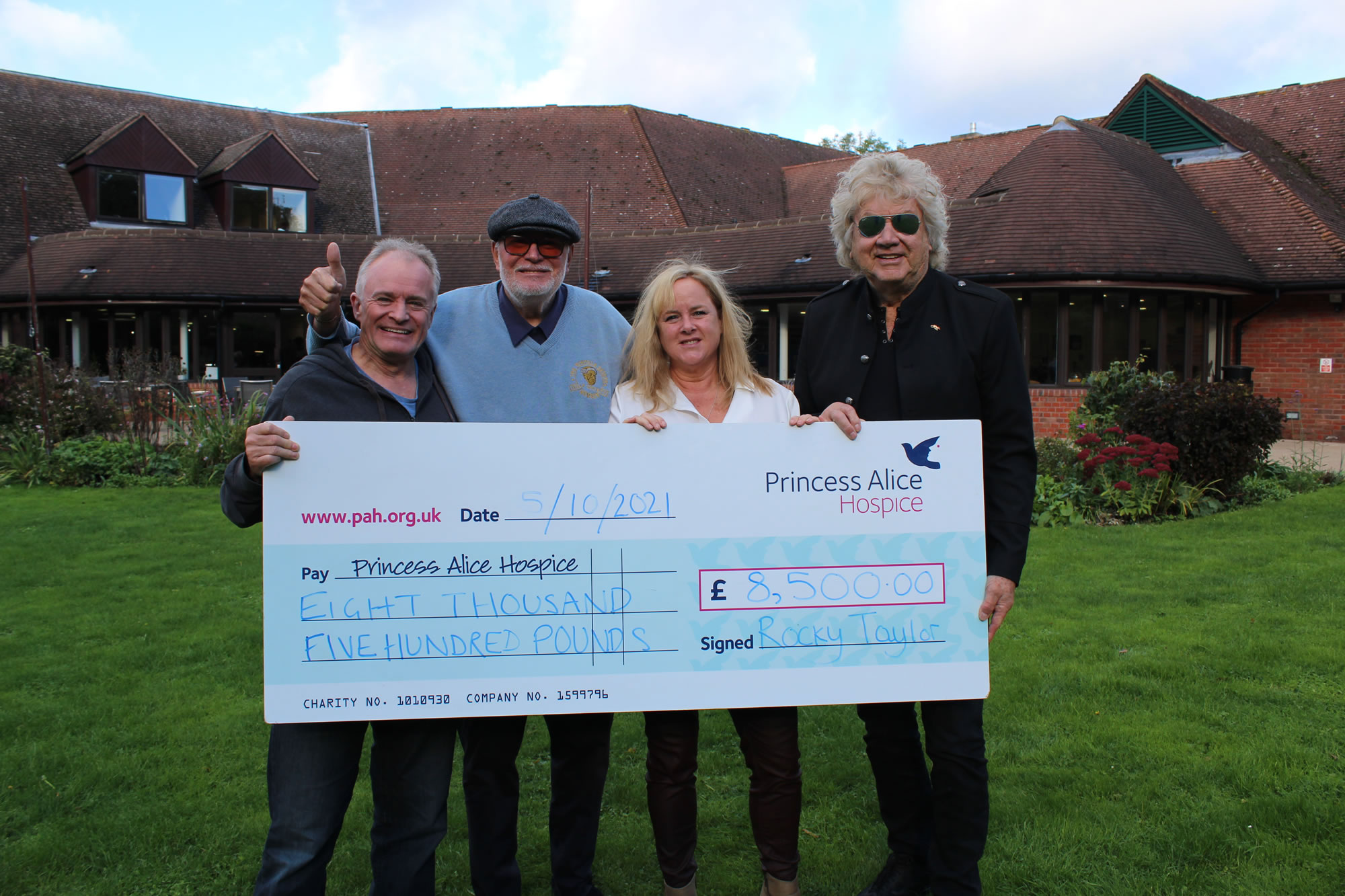 Bobby Davro Rocky Taylor and John Lodge with Claire - Princess Alice Hospice