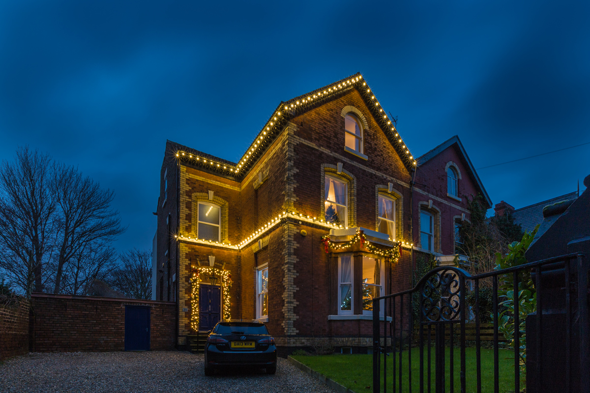 The Christmas Decorators Weybridge Surrey design unique lighting displays for residential homes