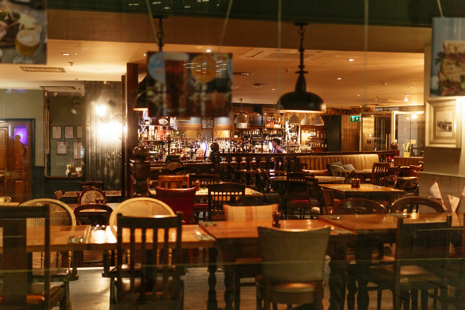 Dining at London Restaurants