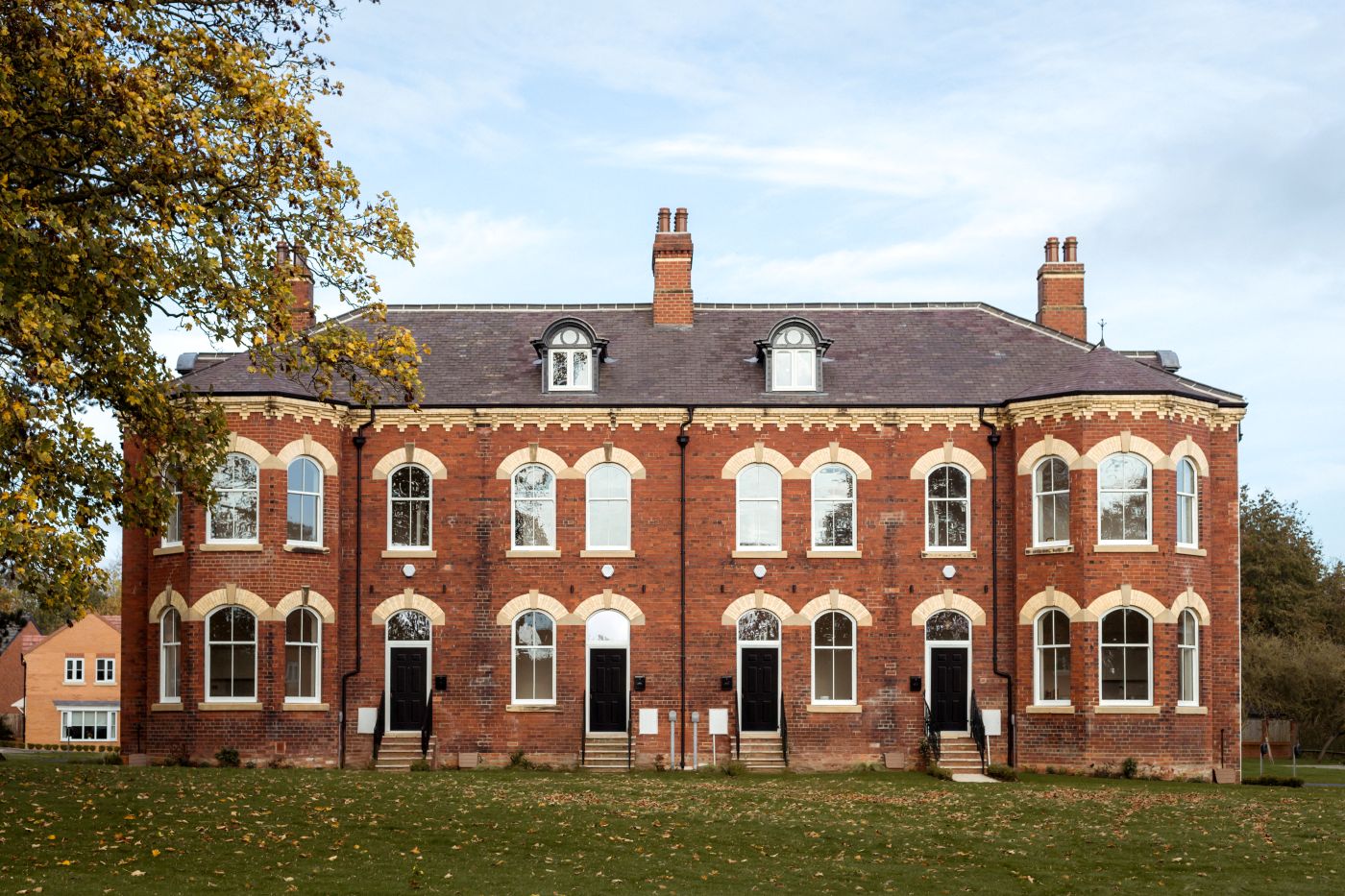 Heritage-Style uPVC Sash Windows by Quickslide